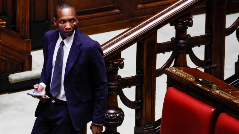 Presunte irregolarità sui fondi per campagna elettorale, a rischio            il seggio di Soumahoro