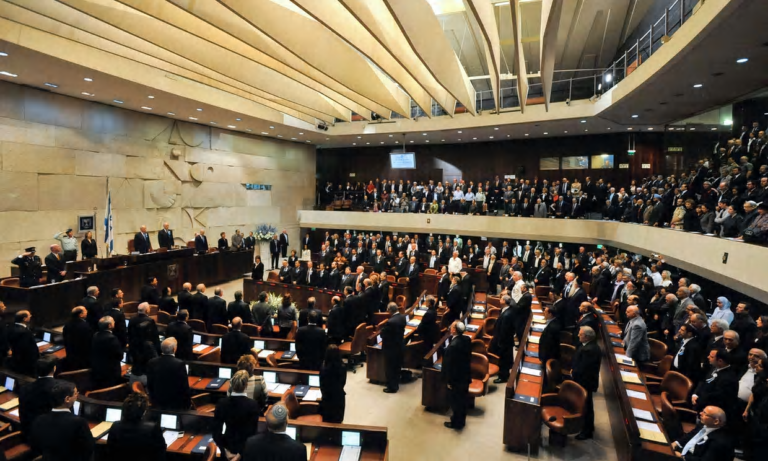 Israele discute la pena morte, protestano i parenti degli ostaggi