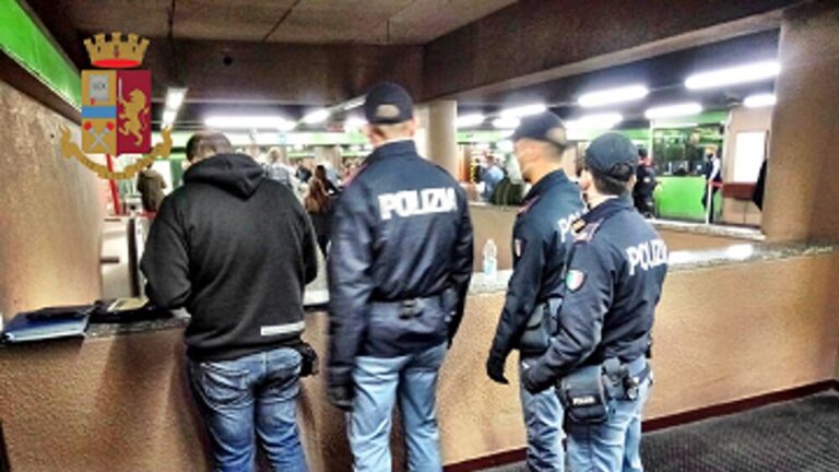 Roma, tenta rapina in farmacia           a Primavalle: arrestato