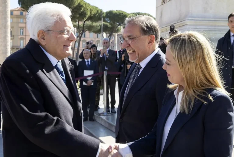 Mattarella: “Il popolo volle l’Italia unita”. Meloni: “Grazie a chi ha sacrificato la vita per difendere la Patria